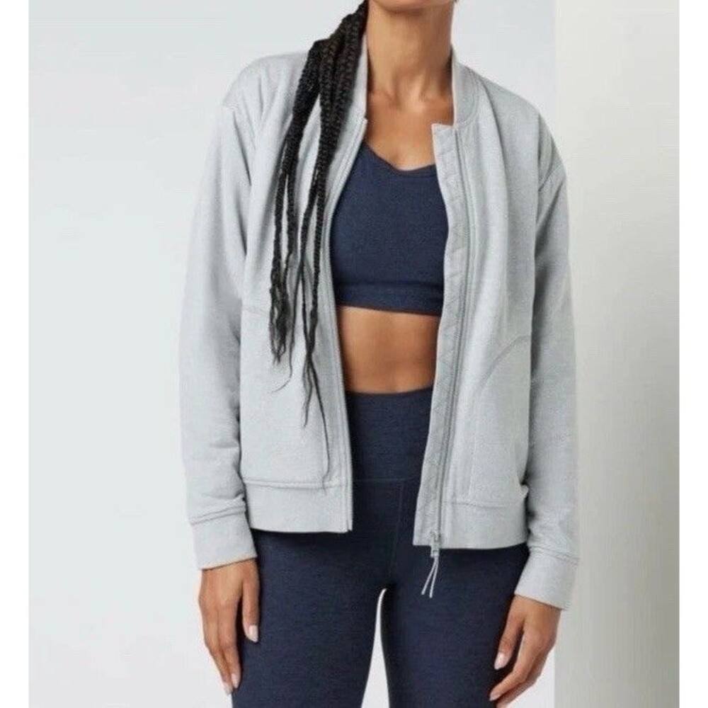 Vuori Halo Basin Bomber Jacket Heather Gray Primaloft Insulated Medium